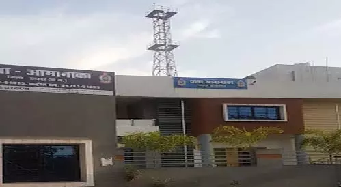 रायपुर : प्रॉपर्टी डीलर ने अपने ही परिवार पर लगाया मारपीट का आरोप रायपुर : प्रॉपर्टी डीलर ने अपने ही परिवार पर लगाया मारपीट का आरोप