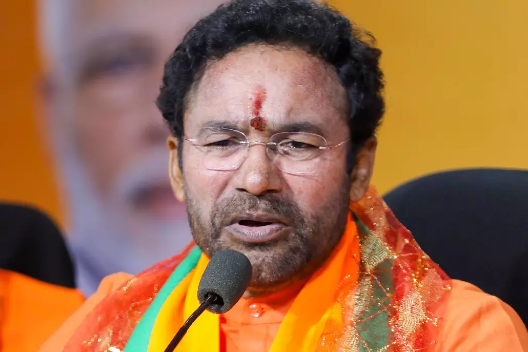 Telangana में बढ़ा राजनीतिक विवाद, किशन रेड्डी ने योजना रद्द करने की दी चुनौती Telangana में बढ़ा राजनीतिक विवाद, किशन रेड्डी ने योजना रद्द करने की दी चुनौती