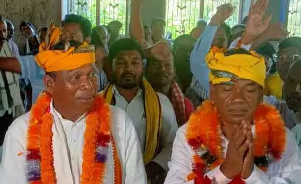 Nuapada by-election: छत्तीसगढ़ी में प्रचार ने पकड़ी रफ्तार Nuapada by-election: छत्तीसगढ़ी में प्रचार ने पकड़ी रफ्तार