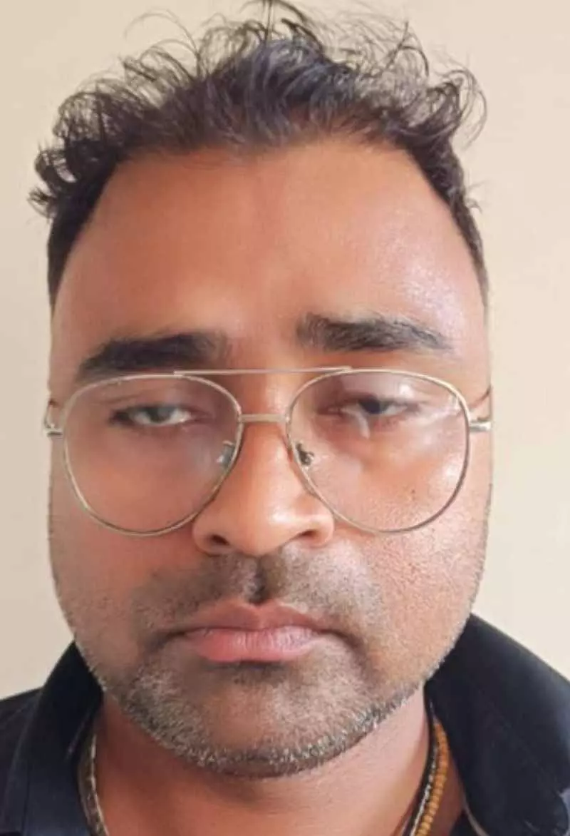 सिरप से हुई मौतों के मामले में HP कंपनी का साझेदार गिरफ्तार सिरप से हुई मौतों के मामले में HP कंपनी का साझेदार गिरफ्तार