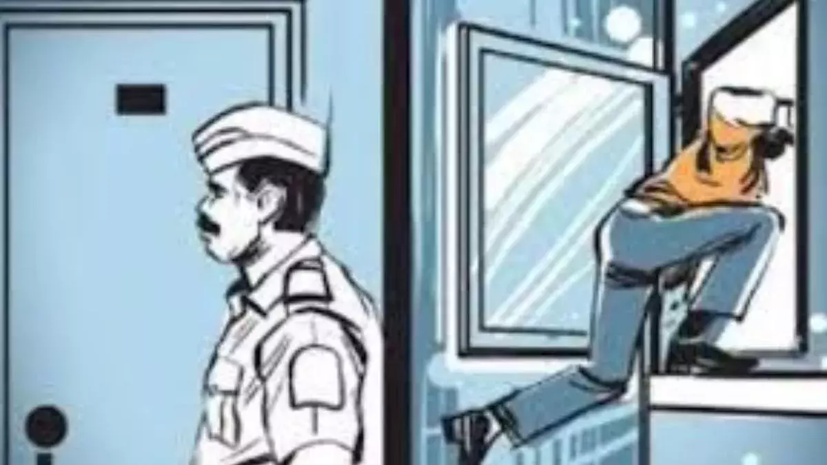 Hisar: अस्पताल की आड़ में फरार हुआ कैदी, पुलिस में हड़कंप Hisar: अस्पताल की आड़ में फरार हुआ कैदी, पुलिस में हड़कंप