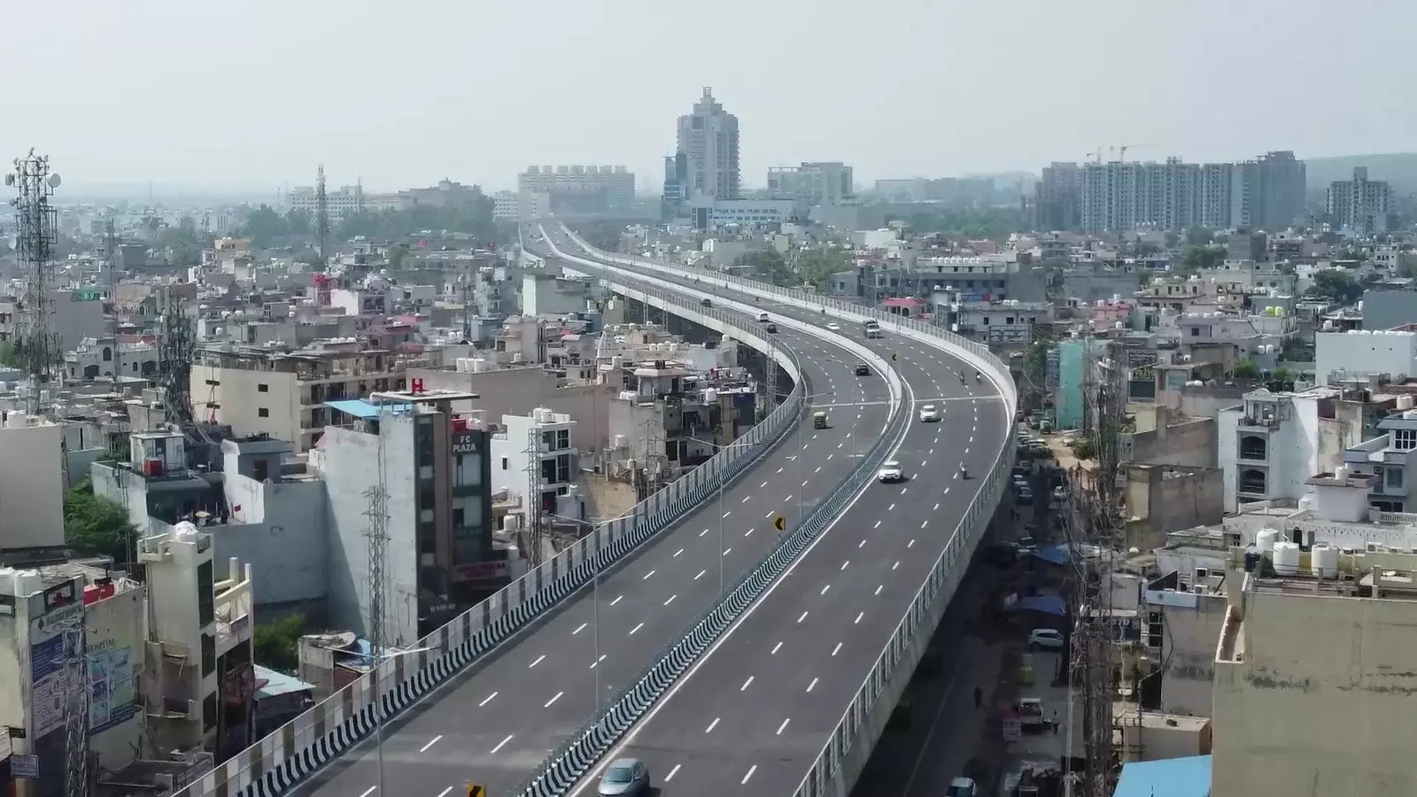 Gurugram: एलिवेटेड फ्लायओवर से दिल्ली-गुरुग्राम यात्रा बनेगी आसान Gurugram: एलिवेटेड फ्लायओवर से दिल्ली-गुरुग्राम यात्रा बनेगी आसान
