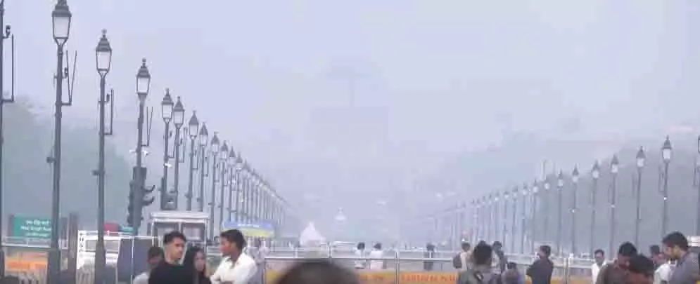 Delhi-NCR में वायु गुणवत्ता बेहद खराब, प्रदूषण का स्तर फिर बढ़ा Delhi-NCR में वायु गुणवत्ता बेहद खराब, प्रदूषण का स्तर फिर बढ़ा