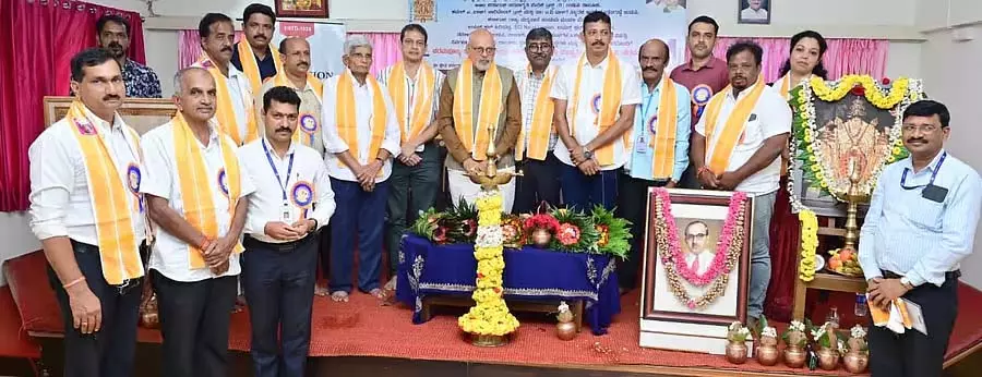 Karnataka : डॉ. ए.वी. बालिगा अस्पताल में शराब की लत से बचाव के लिए शिविर Karnataka : डॉ. ए.वी. बालिगा अस्पताल में शराब की लत से बचाव के लिए शिविर