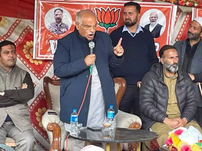 BJP ने प्रचार अभियान तेज किया, अशोक कौल ने बडगाम में कई बैठकें कीं BJP ने प्रचार अभियान तेज किया, अशोक कौल ने बडगाम में कई बैठकें कीं