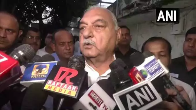 कानून-व्यवस्था चरमराई, किसान परेशान, अब विधानसभा चुनाव की तैयारी कानून-व्यवस्था चरमराई, किसान परेशान, अब विधानसभा चुनाव की तैयारी