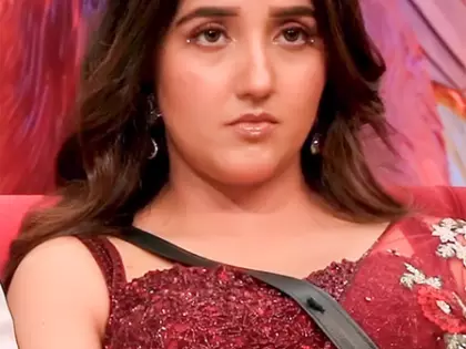 अभिषेक के दिल टूटने पर अशनूर का सहानुभूतिपूर्ण रिएक्शन अभिषेक के दिल टूटने पर अशनूर का सहानुभूतिपूर्ण रिएक्शन