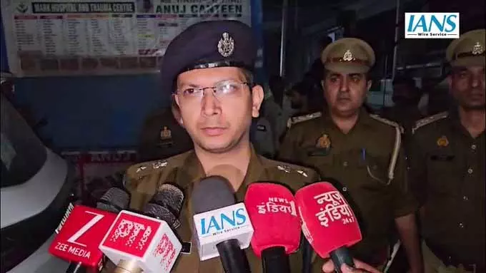 नोएडा के मार्क अस्पताल में महिला वार्ड में की गई व्यवस्थाओं की समीक्षा नोएडा के मार्क अस्पताल में महिला वार्ड में की गई व्यवस्थाओं की समीक्षा
