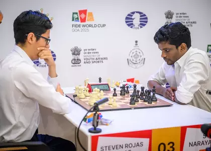 FIDE विश्व कप 2025: भारत के नारायणन, दिप्तायन, अरोन्याक दूसरे दौर में पहुंचे FIDE विश्व कप 2025: भारत के नारायणन, दिप्तायन, अरोन्याक दूसरे दौर में पहुंचे