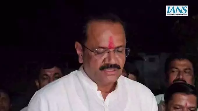 गुजरात सरकार किसानों के साथ, 48 घंटे में नुकसान की रिपोर्ट सौंपेगी गुजरात सरकार किसानों के साथ, 48 घंटे में नुकसान की रिपोर्ट सौंपेगी