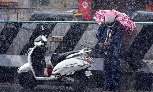 Tamil Nadu में 8 नवंबर तक बारिश की संभावना है Tamil Nadu में 8 नवंबर तक बारिश की संभावना है