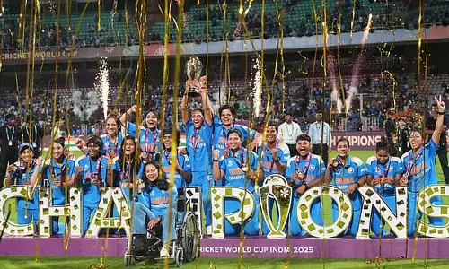 Womens World Cup : भारत ने पहली बार चैंपियनशिप का खिताब जीता Womens World Cup : भारत ने पहली बार चैंपियनशिप का खिताब जीता
