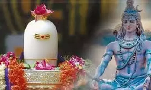 Dev Deepawali 2025: देव दीपावली के दिन इस विधि करें शिव जी का पूजन, मिलेगी जीवन के सभी दुखों से मुक्ति
