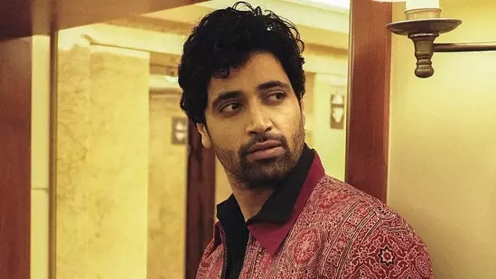 Adivi Sesh ने G2 की रिलीज़ में किसी भी देरी को खारिज किया: यह मेरी गति Adivi Sesh ने G2 की रिलीज़ में किसी भी देरी को खारिज किया: यह मेरी गति