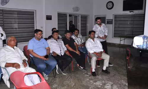 Rohtak में विश्व कप फाइनल में शेफाली की 87 रन की पारी का जश्न Rohtak में विश्व कप फाइनल में शेफाली की 87 रन की पारी का जश्न