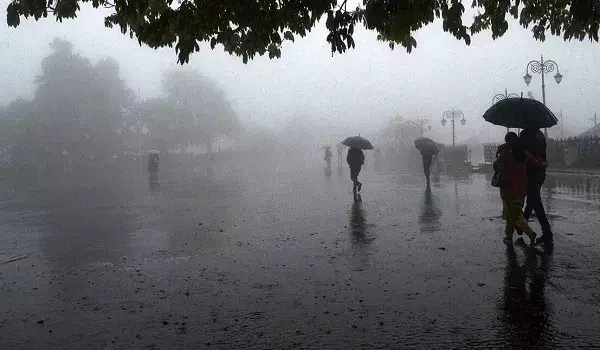 Jaipur: राजस्थान में फिर बरसेंगे बादल, पश्चिमी विक्षोभ हुआ सक्रिय Jaipur: राजस्थान में फिर बरसेंगे बादल, पश्चिमी विक्षोभ हुआ सक्रिय