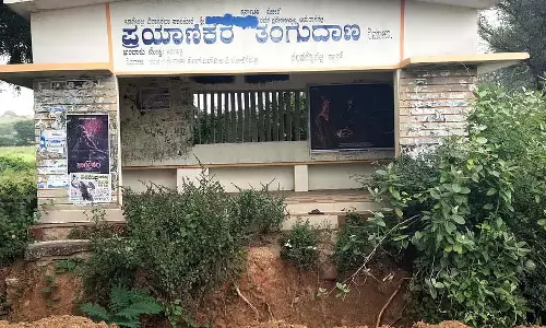 रखरखाव न किए गए यात्री विश्राम क्षेत्र: अधिकारियों की लापरवाही