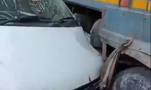 जयपुर में तेज रफ्तार डंपर ने 10 वाहनों को टक्कर मारी, तीन की मौत