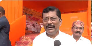 “अगर मुसलमानों को मोदी से नफरत है तो लाभ छोड़ दें” बयान पर भाजपा सांसद अशोक यादव ने दी सफाई