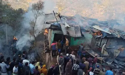 POONCH: आवासीय घर जलकर खाक POONCH: आवासीय घर जलकर खाक