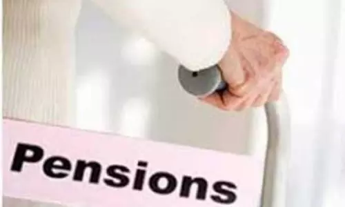 JAMMU: सरकार ने पेंशन मामलों में सटीकता और समय पर प्रस्तुतिकरण का आह्वान किया JAMMU: सरकार ने पेंशन मामलों में सटीकता और समय पर प्रस्तुतिकरण का आह्वान किया