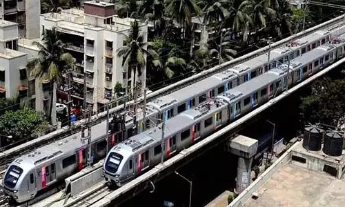Mumbai मेट्रो 1 में जल्द ही भीड़भाड़ वाले समय में भीड़ कम करने के लिए छह-कोच वाली ट्रेनें मिल सकती हैं Mumbai मेट्रो 1 में जल्द ही भीड़भाड़ वाले समय में भीड़ कम करने के लिए छह-कोच वाली ट्रेनें मिल सकती हैं