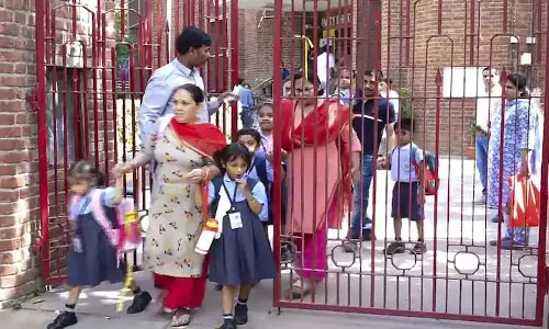 Delhi के स्कूल 2026 से कक्षा 1 में केवल 6+ आयु वर्ग के बच्चों को ही प्रवेश देंगे, जानिए सबकुछ