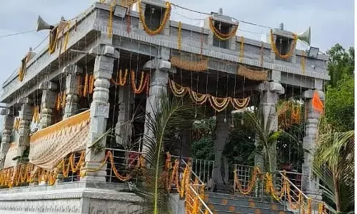 अनोखा पत्थर का मंदिर: प्राण प्रतिष्ठा