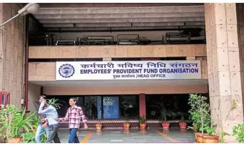 EPFO कर्मचारी नामांकन योजना: पात्रता, लाभ और समय सीमा की जांच करें EPFO कर्मचारी नामांकन योजना: पात्रता, लाभ और समय सीमा की जांच करें