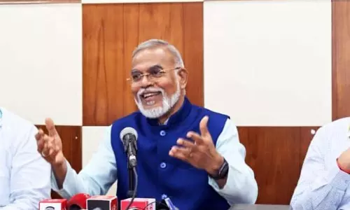 त्रिभाषी नीति पर डॉ. Jadhav: हिंदी हमेशा से एक आवश्यकता थी त्रिभाषी नीति पर डॉ. Jadhav: हिंदी हमेशा से एक आवश्यकता थी
