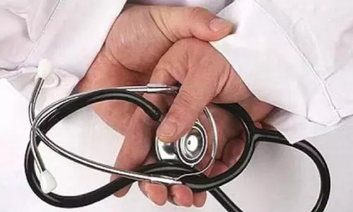 महिला डॉक्टर की मौत: राज्य भर में विरोध प्रदर्शन