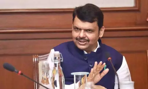 मुख्यमंत्री देवेंद्र फडणवीस ने विपक्ष पर हमला बोला मुख्यमंत्री देवेंद्र फडणवीस ने विपक्ष पर हमला बोला