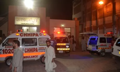 पाकिस्तान में स्वास्थ्य विभाग पर फिर सवाल, अस्पताल से दवाएं और उपकरण गायब पाकिस्तान में स्वास्थ्य विभाग पर फिर सवाल, अस्पताल से दवाएं और उपकरण गायब
