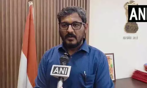 गुजरात में बेमौसम बारिश से किसानों की फसलें बर्बाद