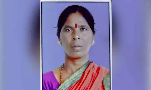 बेटे के इलाज के लिए पैसे न होने पर महिला ने की आत्महत्या