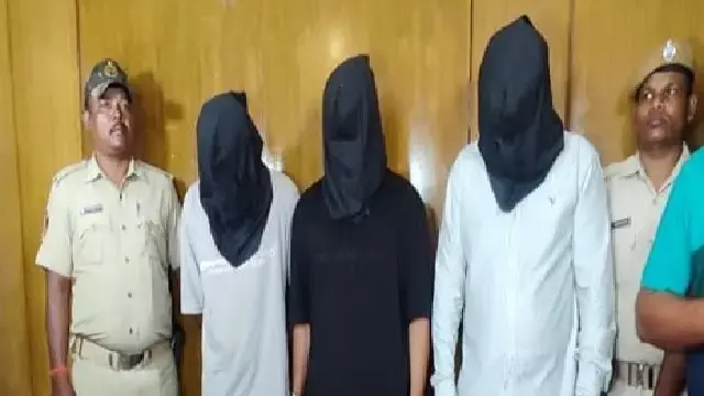 Bhubaneswar में तेंदुए की खाल जब्त, तीन गिरफ्तार