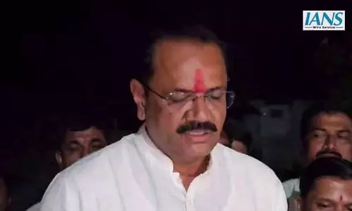 गुजरात सरकार किसानों के साथ, 48 घंटे में नुकसान की रिपोर्ट सौंपेगी गुजरात सरकार किसानों के साथ, 48 घंटे में नुकसान की रिपोर्ट सौंपेगी