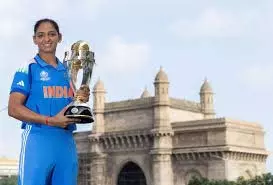 Harmanpreet Kaur: गेटवे ऑफ इंडिया के सामने फोटो खिंचवाने की क्या है कहानी Harmanpreet Kaur: गेटवे ऑफ इंडिया के सामने फोटो खिंचवाने की क्या है कहानी