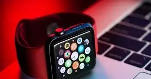 Apple Watch : ब्रेन हेमरेज से पहले दे दिया अलर्ट, बच गई युवक की जान Apple Watch : ब्रेन हेमरेज से पहले दे दिया अलर्ट, बच गई युवक की जान