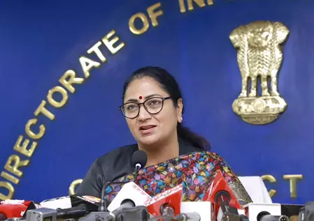 दिल्ली की मुख्यमंत्री रेखा गुप्ता आज से 3 दिन का बिहार चुनाव प्रचार अभियान शुरू करेंगी दिल्ली की मुख्यमंत्री रेखा गुप्ता आज से 3 दिन का बिहार चुनाव प्रचार अभियान शुरू करेंगी
