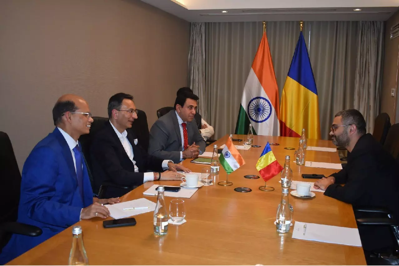 Romania 30,000 भारतीय पेशेवरों के लिए नौकरी का रास्ता खोलने को तैयार Romania 30,000 भारतीय पेशेवरों के लिए नौकरी का रास्ता खोलने को तैयार