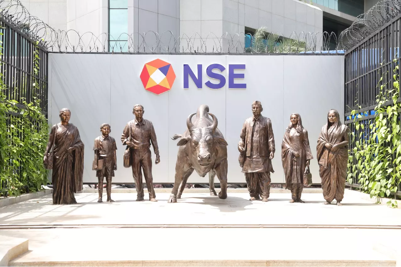 NSE मूल्य खोज को बेहतर बनाने के लिए वायदा एवं विकल्प में प्री-ओपन सत्र शुरू करेगा NSE मूल्य खोज को बेहतर बनाने के लिए वायदा एवं विकल्प में प्री-ओपन सत्र शुरू करेगा