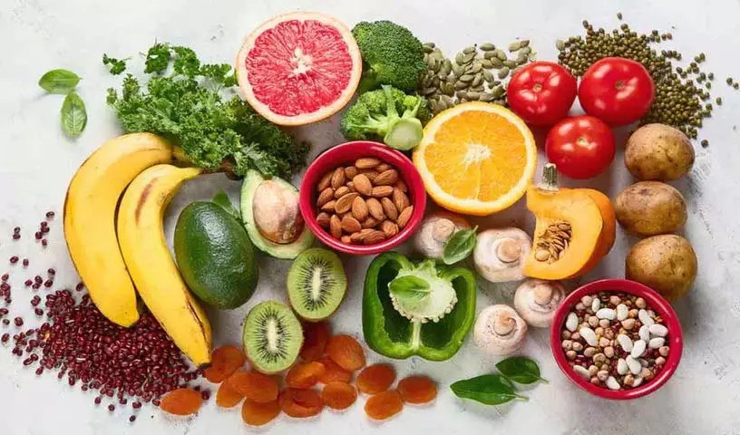 Potassium की कमी के लक्षण, यह कैसे उपयोगी है और इसमें कौन से खाद्य पदार्थ शामिल हैं? Potassium की कमी के लक्षण, यह कैसे उपयोगी है और इसमें कौन से खाद्य पदार्थ शामिल हैं?