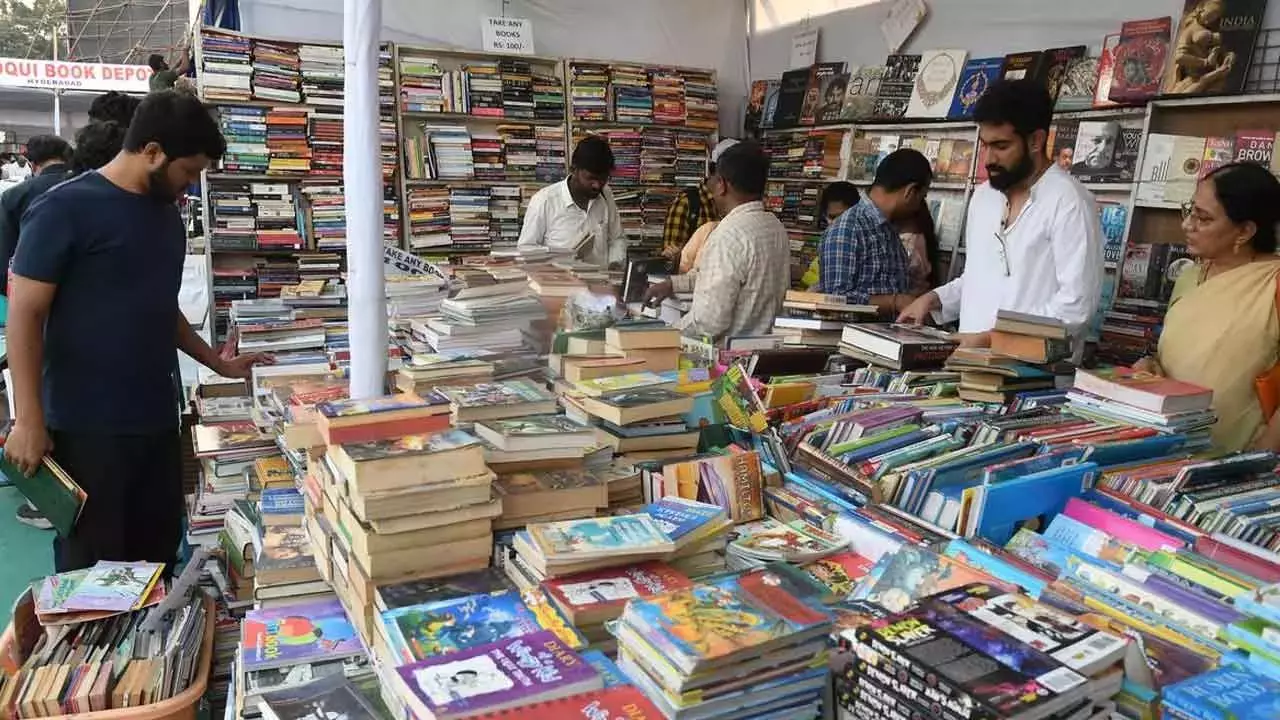 साहित्यिक उत्सव का आगाज: 38वां हैदराबाद पुस्तक मेला 19 दिसंबर से शुरू साहित्यिक उत्सव का आगाज: 38वां हैदराबाद पुस्तक मेला 19 दिसंबर से शुरू