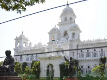 तेलंगाना विधानसभा अध्यक्ष 6 नवंबर से अयोग्यता मामलों पर सुनवाई शुरू करेंगे तेलंगाना विधानसभा अध्यक्ष 6 नवंबर से अयोग्यता मामलों पर सुनवाई शुरू करेंगे
