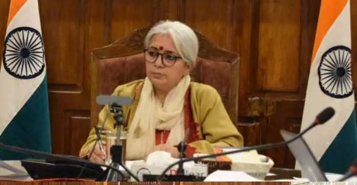 DC बीपोरा ने मिशन युवा के तहत 82 मामलों को मंजूरी दी DC बीपोरा ने मिशन युवा के तहत 82 मामलों को मंजूरी दी