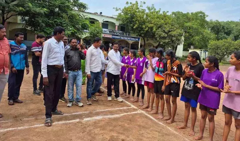 SGF अंडर-19 लड़के और लड़कियों के खो-खो चयन में उत्साह SGF अंडर-19 लड़के और लड़कियों के खो-खो चयन में उत्साह