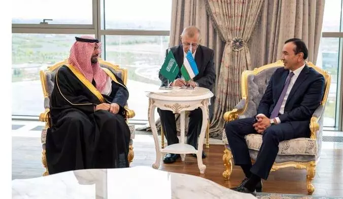 Saudi और उज़्बेकिस्तान संस्कृति मंत्रियों ने कल्चरल सहयोग मजबूत करने पर जोर दिया Saudi और उज़्बेकिस्तान संस्कृति मंत्रियों ने कल्चरल सहयोग मजबूत करने पर जोर दिया
