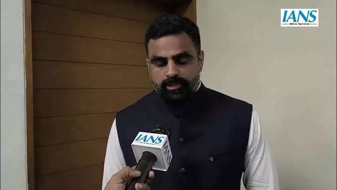 महाराष्ट्र में नगर परिषद व नगर पंचायत चुनाव 2 दिसंबर को महाराष्ट्र में नगर परिषद व नगर पंचायत चुनाव 2 दिसंबर को
