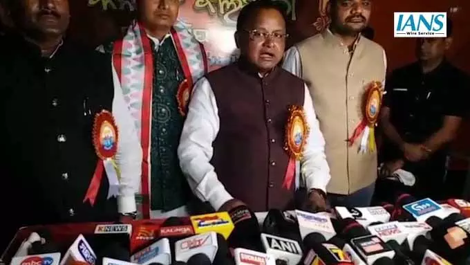 जगतसिंहपुर में सीएम मोहन माझी ने कलिंगा बाली यात्रा का शुभारंभ किया जगतसिंहपुर में सीएम मोहन माझी ने कलिंगा बाली यात्रा का शुभारंभ किया